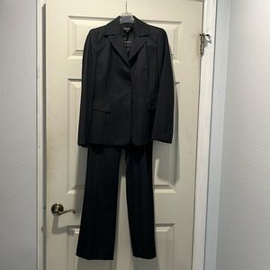 Kasper 2P Dark Gray Pinstriped Pantsuit